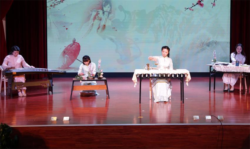MK线上平台,MK（中国）2019年度工作动员大会---传统文化展示《茶花墨韵》