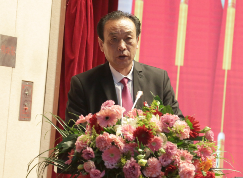 MK线上平台,MK（中国）第一届党委班子选举大会---宝润实业集团党委常委、纪委副书记郑军同志作纪委工作报告